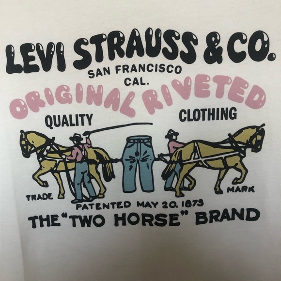Vintage Levi’s Tee - Picture 1 of 3
